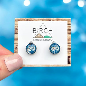 Chickadee Stud Earrings - Grey